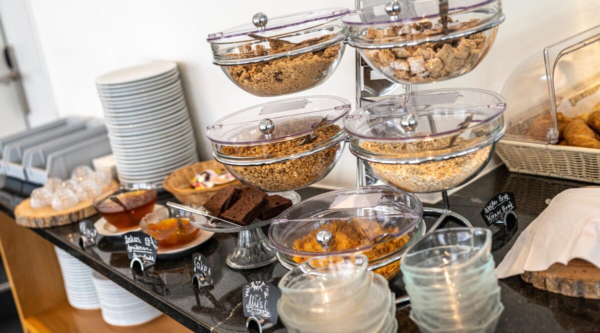 Reichhaltiges Frühstück